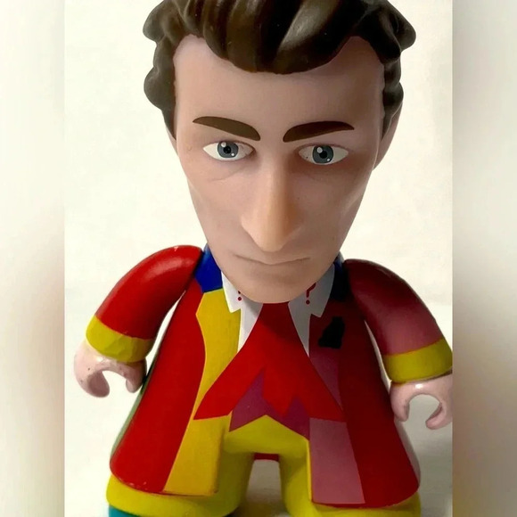 Doctor  Who - Titans Vinyl Figure - 6th to 7th Doctor ☀️💥 - Picture 5 of 5